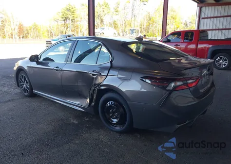 2021 Toyota Camry Se z USA, uszkodzony, nr VIN 4T1G11AK6MU422656